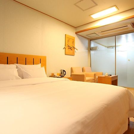 Prince Hotel Σεούλ Εξωτερικό φωτογραφία
